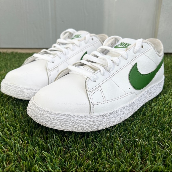 Nike Blazer Low GS White Forest Green Size 6.5Y CZ7576-101 - Picture 5 of 10